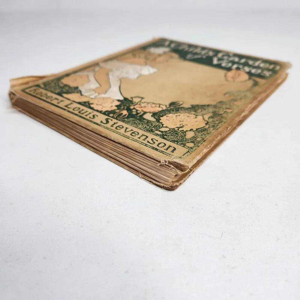 Antique 1902 A Child's Garden of Verses Robert Louis Stevenson Illustrated Book‎